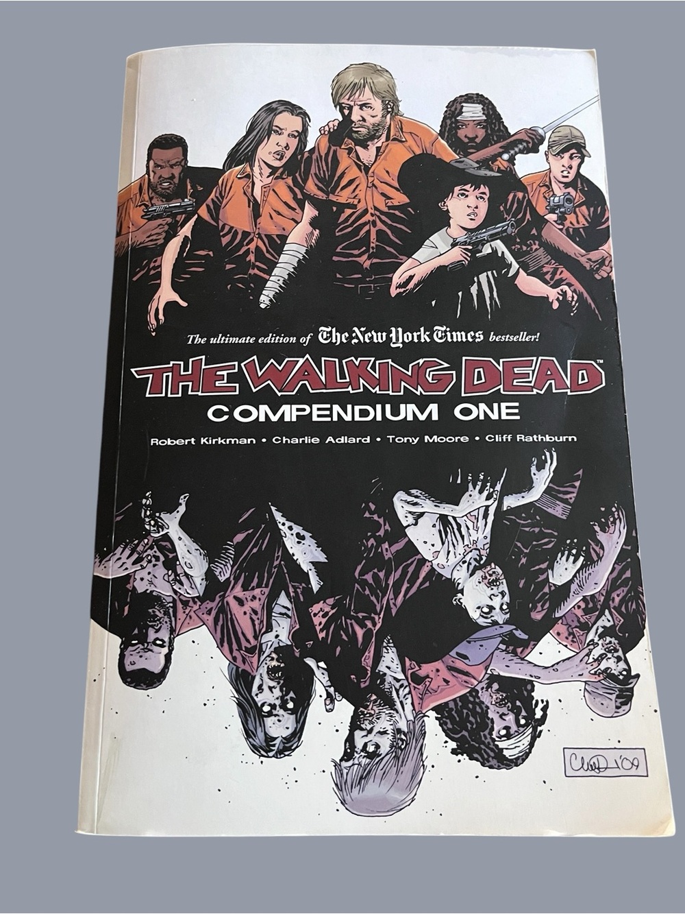 The Walking Dead Compendium One - Graphic Novel